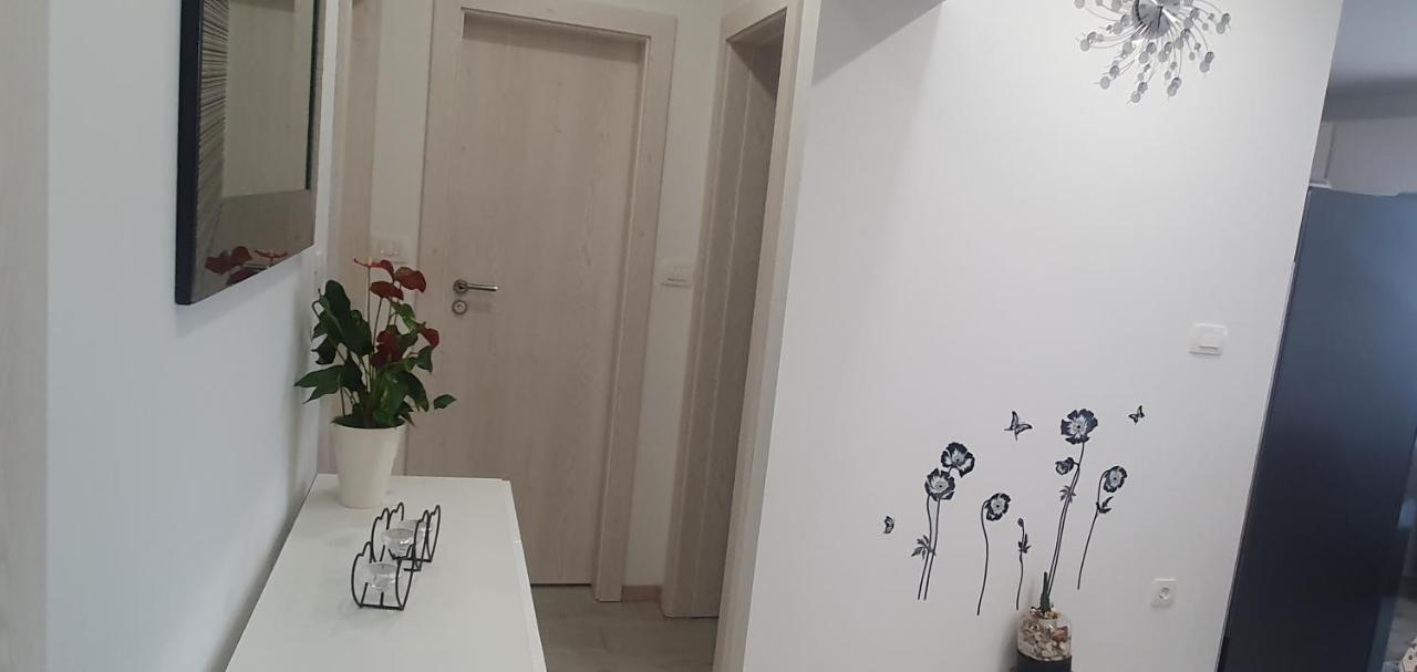Urban Luxury Suites Juricevic Duće Dış mekan fotoğraf